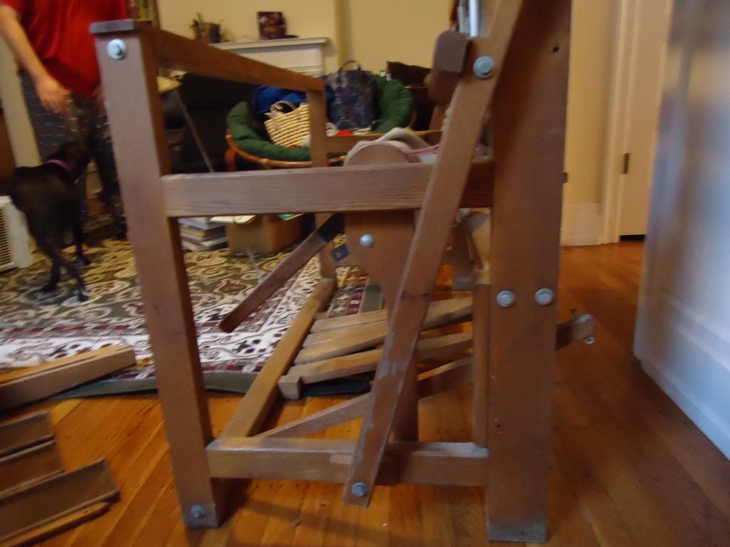 Side view of front of loom