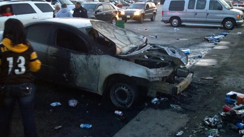 Steelers fan car in Cleveland