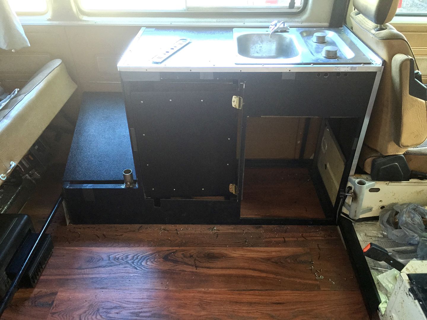 Image may have been reduced in size. Click image to view fullscreen.