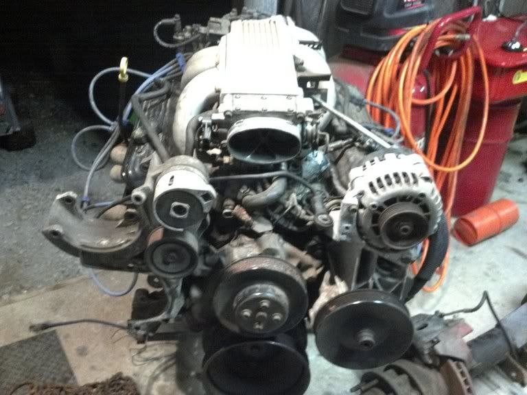 TUNED PORT 350 WITH NEW PAINLESS HARNESS AND ALL ACCESSORIES