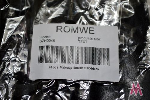 Romwe's 24-pcs Makeup Brush Set