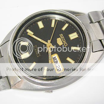 JAPAN 1980 MENS WATCH SEIKO5 AUTOMATIC 7S26 BLACK COLOR DIAL  