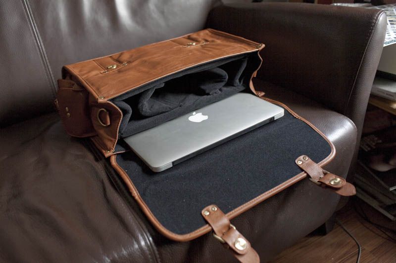 Vintage Look Brown Leather DSLR shoulder Camera Bag  