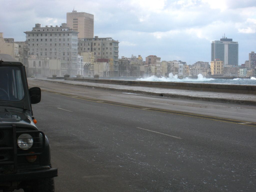 УАЗ в Гаване